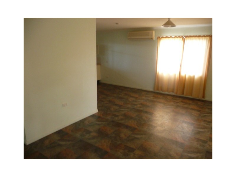 11 Drummer Street, Tin Can Bay QLD 4580