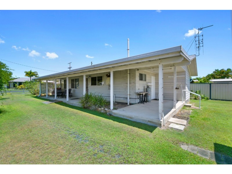 20 Drummer Street, Tin Can Bay QLD 4580