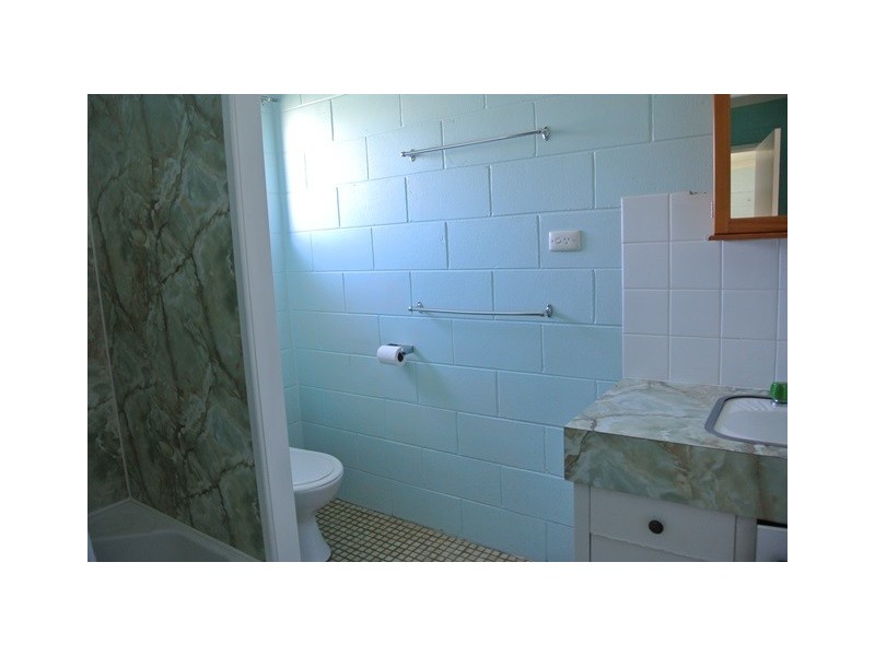 28 Drummer Street, Tin Can Bay QLD 4580