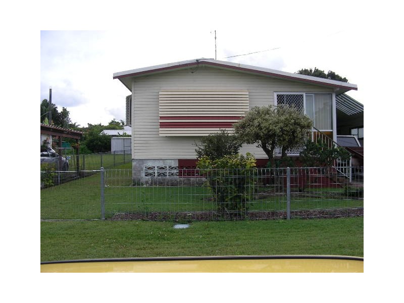 33 Bass Street, Tin Can Bay QLD 4580