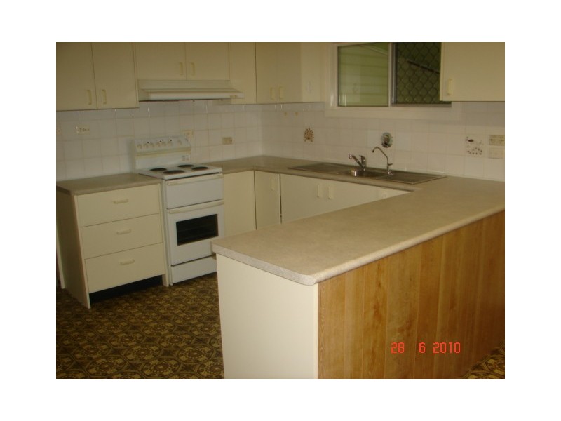 33 Bass Street, Tin Can Bay QLD 4580
