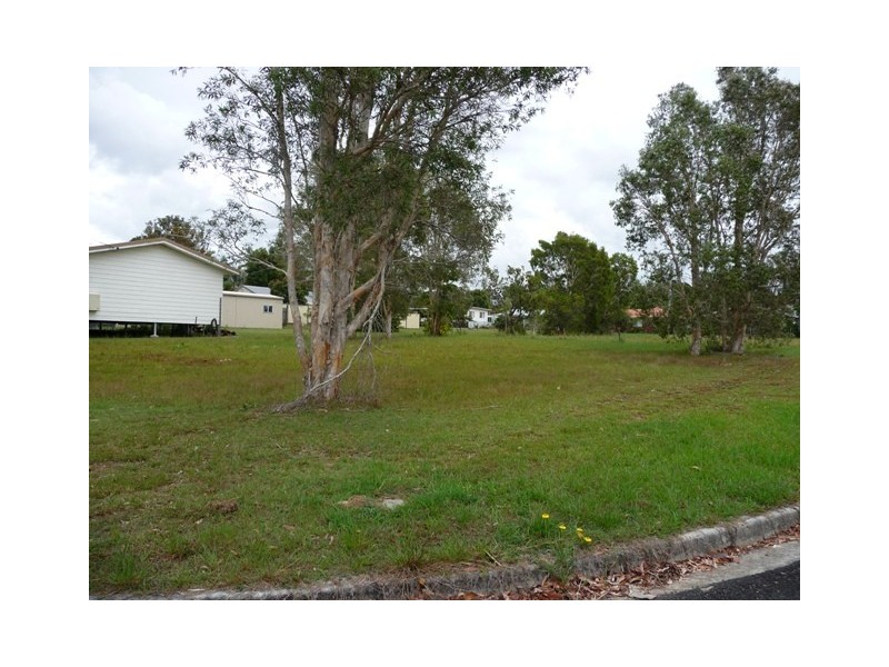 2 Sole Street, Tin Can Bay QLD 4580