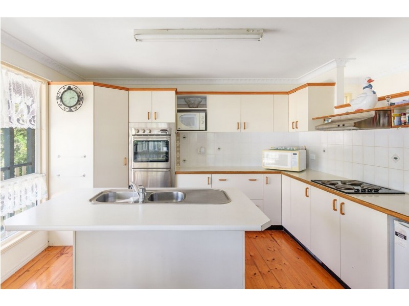 1 Toolara Road, Tin Can Bay QLD 4580