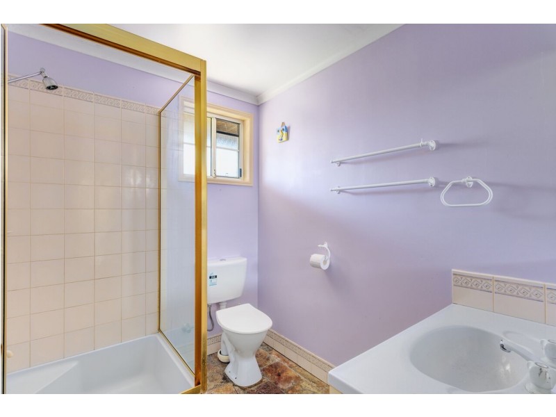 1 Toolara Road, Tin Can Bay QLD 4580