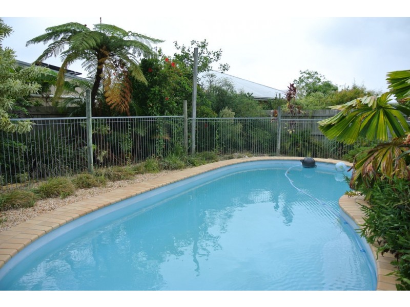 15 Banksia Avenue, Tin Can Bay QLD 4580