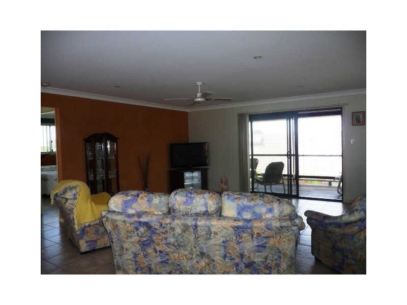 23 Banksia Avenue, Tin Can Bay QLD 4580