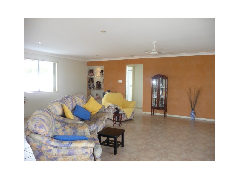 23 Banksia Avenue, Tin Can Bay QLD 4580