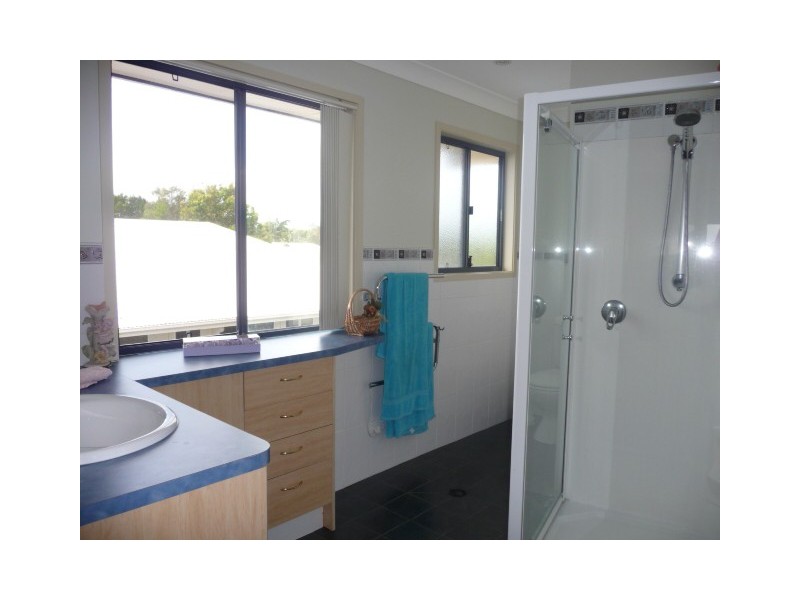 23 Banksia Avenue, Tin Can Bay QLD 4580