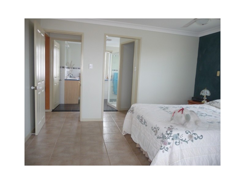 23 Banksia Avenue, Tin Can Bay QLD 4580