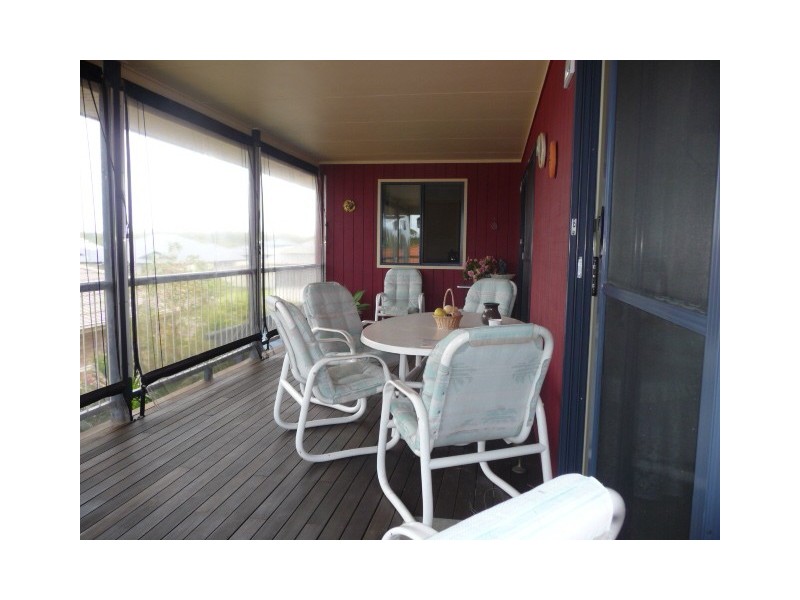 23 Banksia Avenue, Tin Can Bay QLD 4580