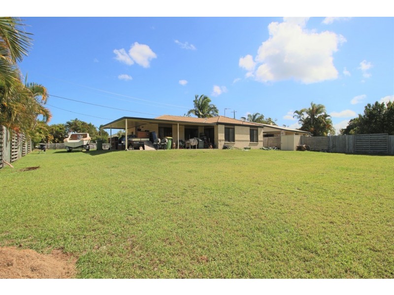 37 Marco Polo Drive, Cooloola Cove QLD 4580