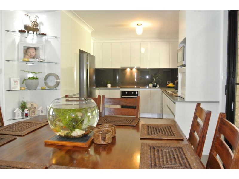 4 Retreat Court, Cooloola Cove QLD 4580