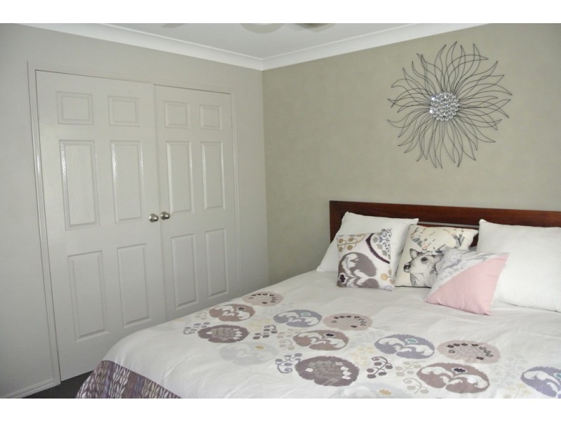 4 Retreat Court, Cooloola Cove QLD 4580