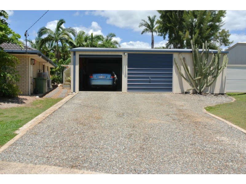 4 Retreat Court, Cooloola Cove QLD 4580