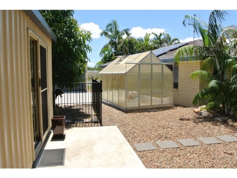 4 Retreat Court, Cooloola Cove QLD 4580