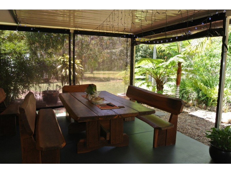 4 Retreat Court, Cooloola Cove QLD 4580