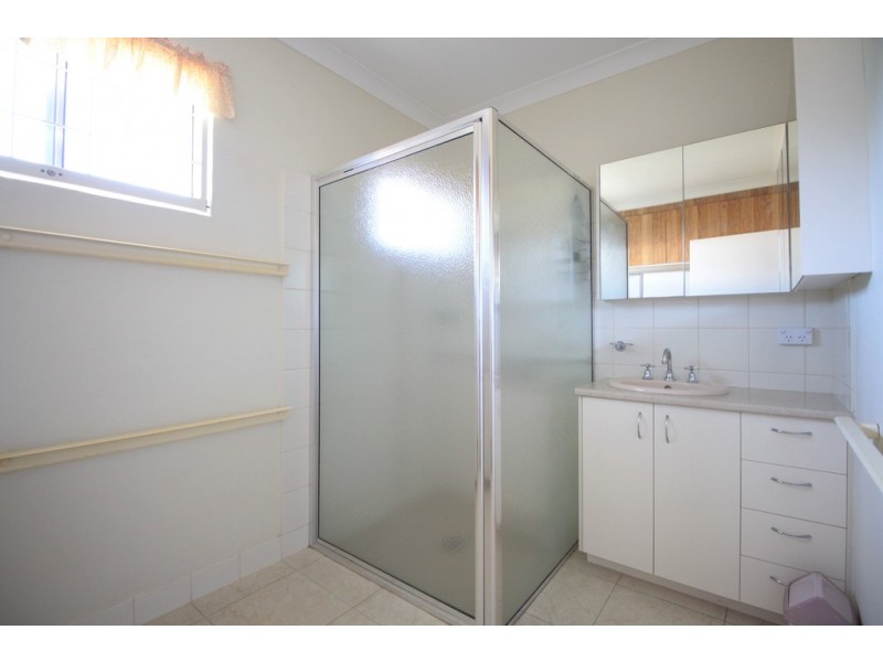 17 Dolphin Avenue, Tin Can Bay QLD 4580