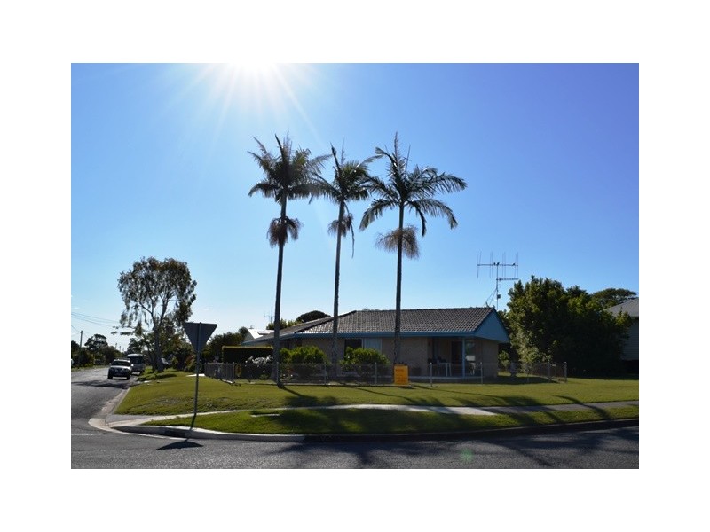 39 Bass Street, Tin Can Bay QLD 4580