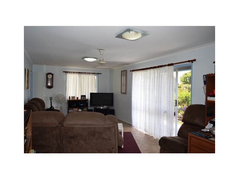 39 Bass Street, Tin Can Bay QLD 4580