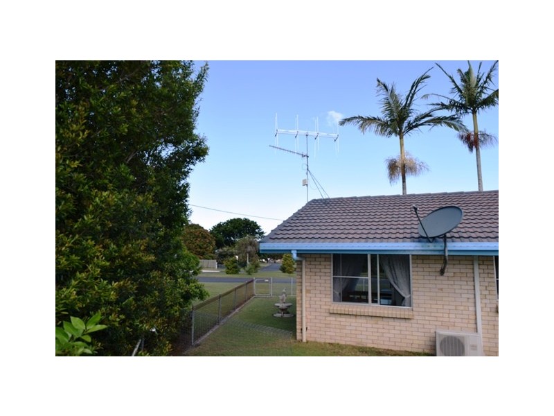 39 Bass Street, Tin Can Bay QLD 4580