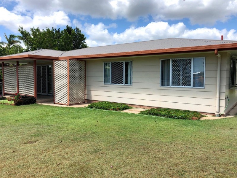 10 King Street, Tin Can Bay QLD 4580