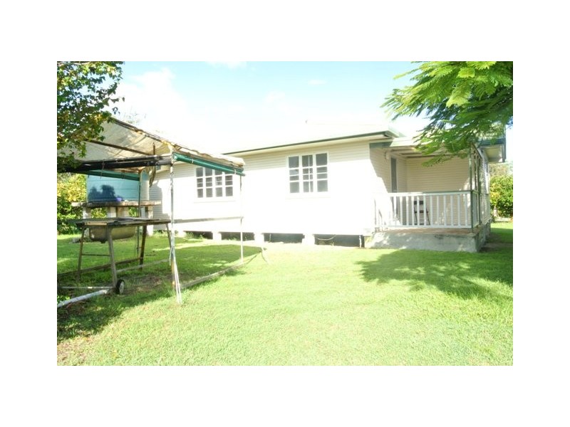 9 King Street, Tin Can Bay QLD 4580