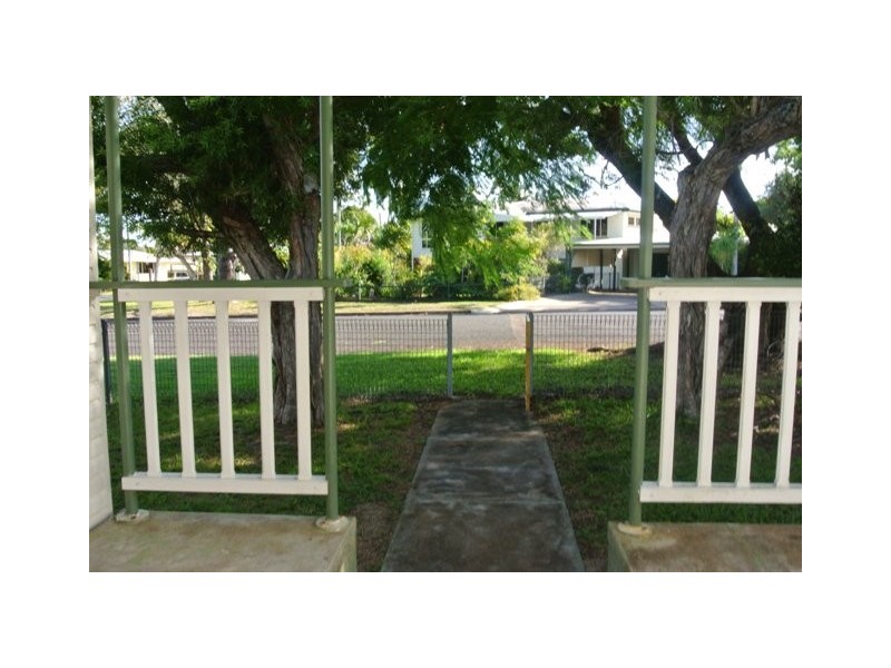 9 King Street, Tin Can Bay QLD 4580