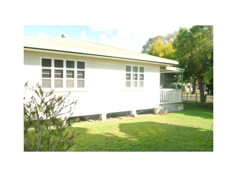 9 King Street, Tin Can Bay QLD 4580