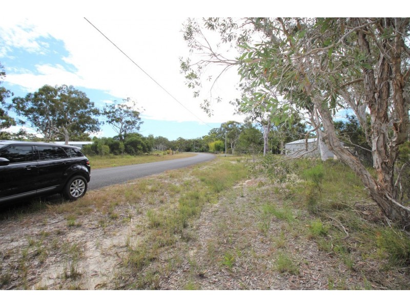 7 EXETER COURT, Cooloola Cove QLD 4580