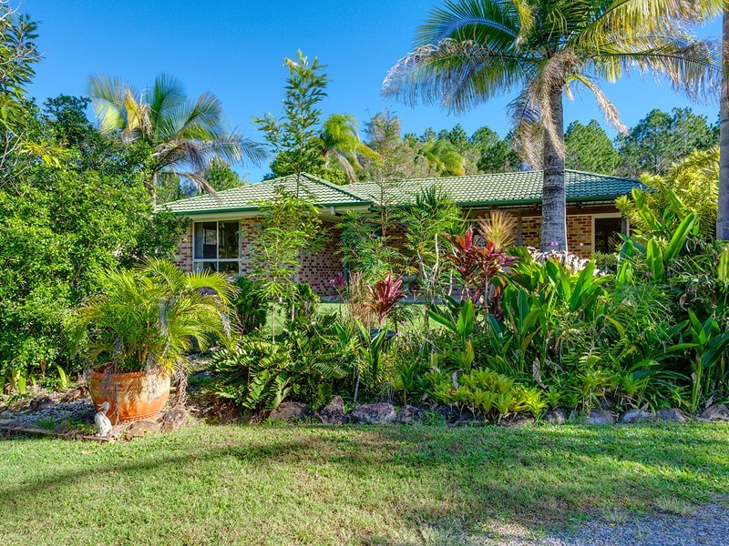 36 ENDEAVOUR DRIVE, Cooloola Cove QLD 4580