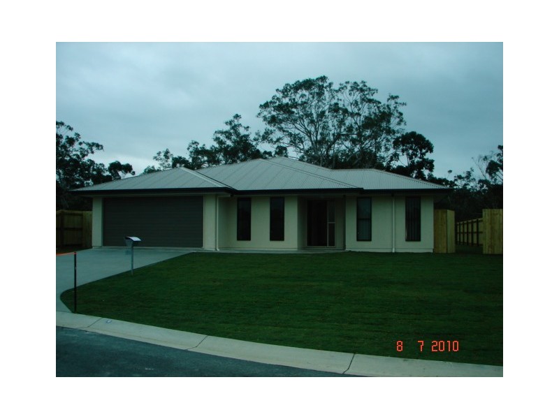 13 Habitat Circuit, Cooloola Cove QLD 4580