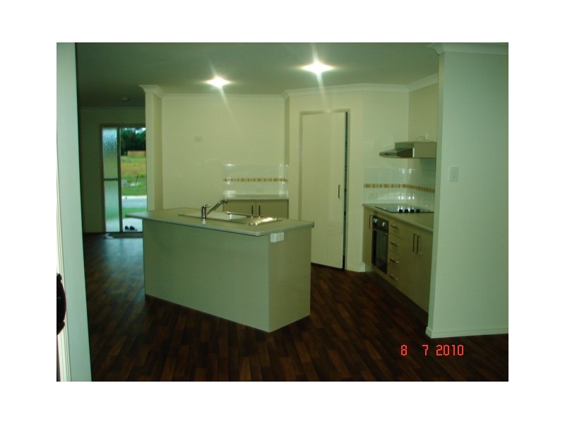 13 Habitat Circuit, Cooloola Cove QLD 4580