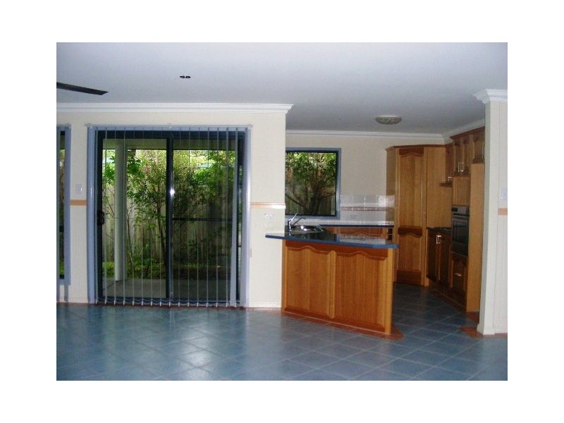 2 Banksia Avenue, Tin Can Bay QLD 4580
