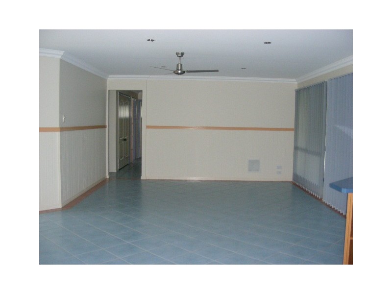 2 Banksia Avenue, Tin Can Bay QLD 4580