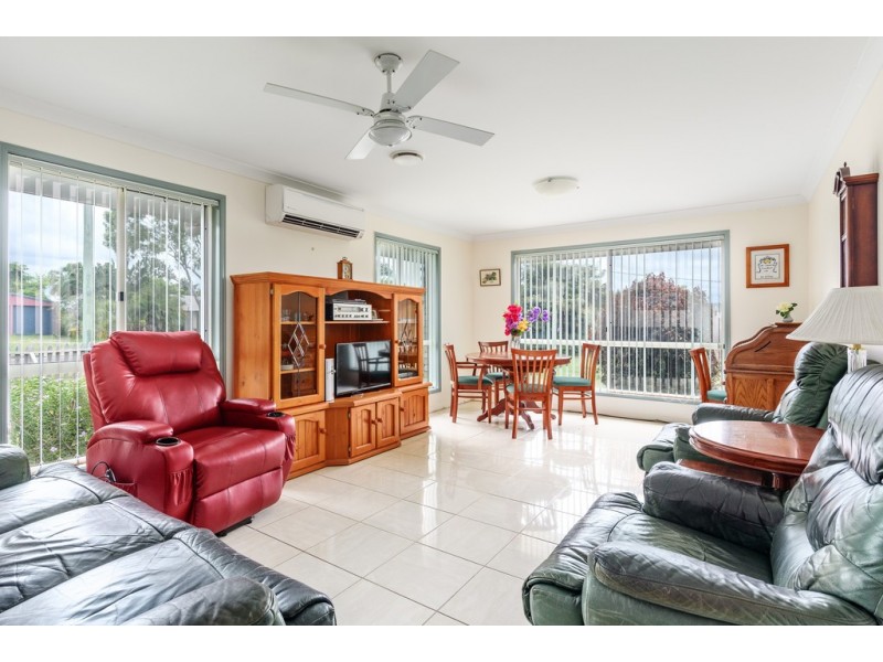 4 Duchess Court, Cooloola Cove QLD 4580
