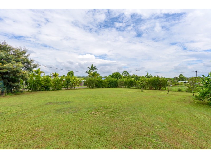 4 Duchess Court, Cooloola Cove QLD 4580