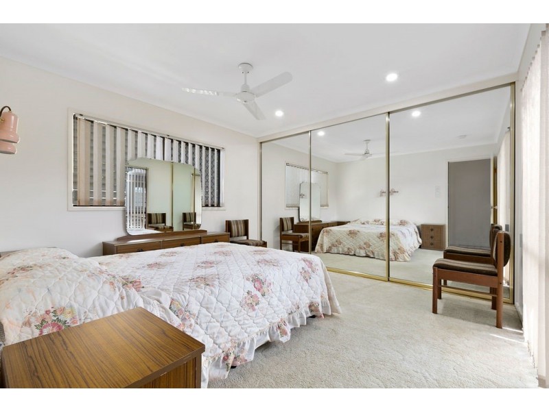 39 MARLIN WAY, Tin Can Bay QLD 4580