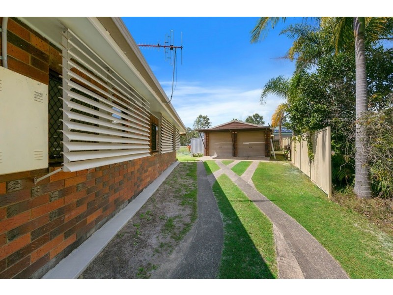 39 MARLIN WAY, Tin Can Bay QLD 4580