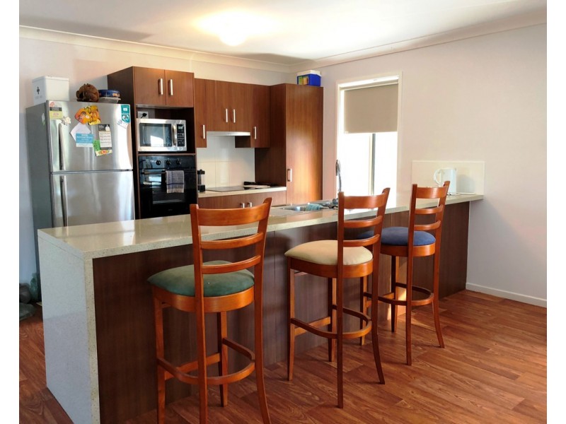 12 ENVIRONS AVENUE, Cooloola Cove QLD 4580