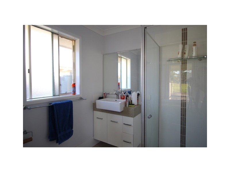 12 ENVIRONS AVENUE, Cooloola Cove QLD 4580