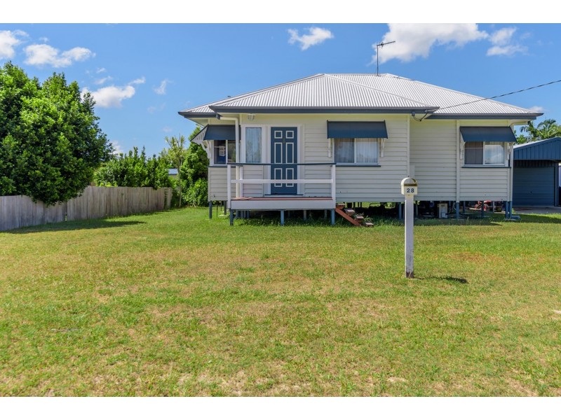 28 Dreadnought Avenue, Cooloola Cove QLD 4580
