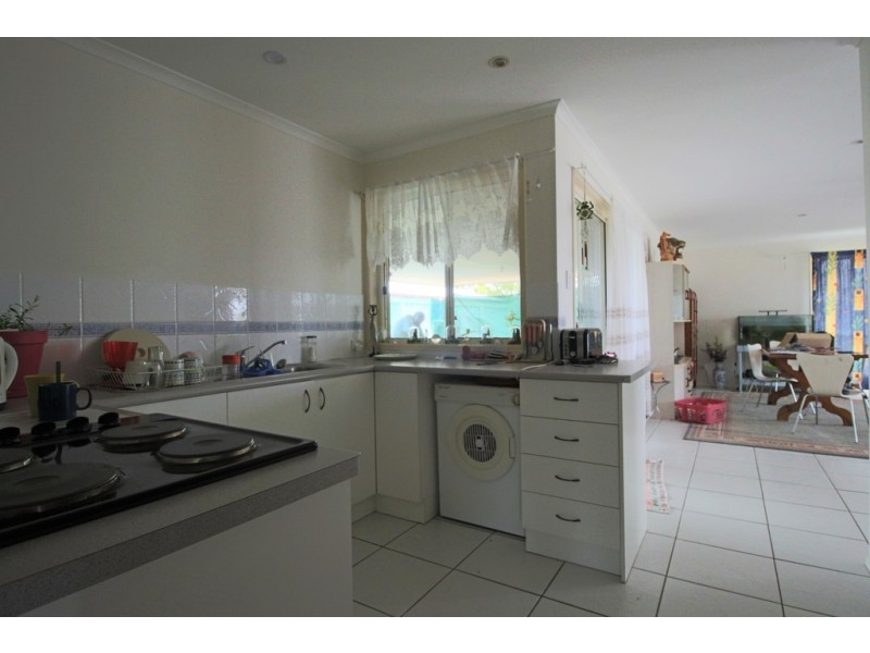 6 GYPSY COURT, Cooloola Cove QLD 4580