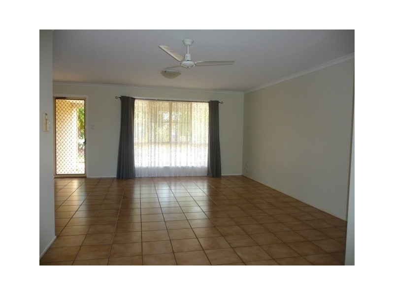 3 Norfolk Court, Cooloola Cove QLD 4580