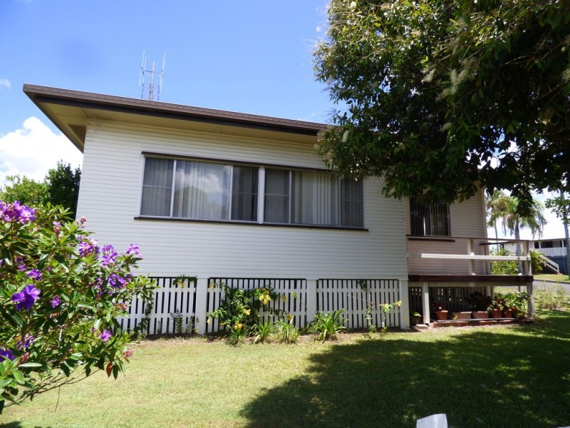 2 Jew Street, Tin Can Bay QLD 4580