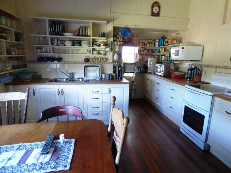 2 Jew Street, Tin Can Bay QLD 4580