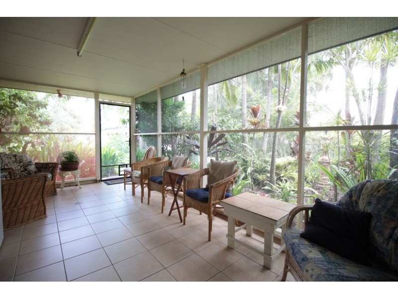188 Queen Elizabeth Dr, Cooloola Cove QLD 4580