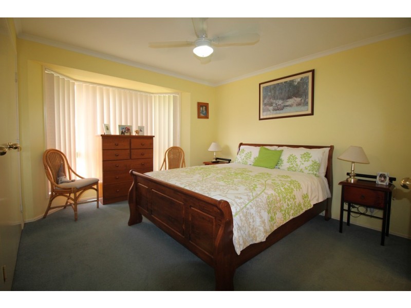 188 Queen Elizabeth Dr, Cooloola Cove QLD 4580