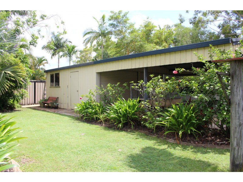 188 Queen Elizabeth Dr, Cooloola Cove QLD 4580
