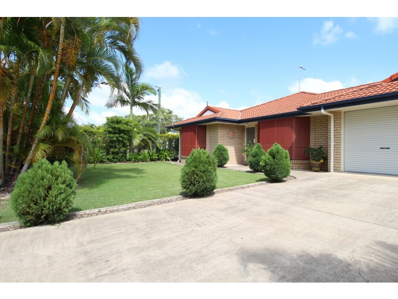 188 Queen Elizabeth Dr, Cooloola Cove QLD 4580