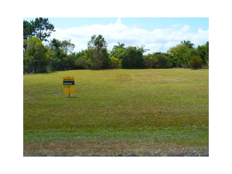 33 Discovery Drive, Cooloola Cove QLD 4580
